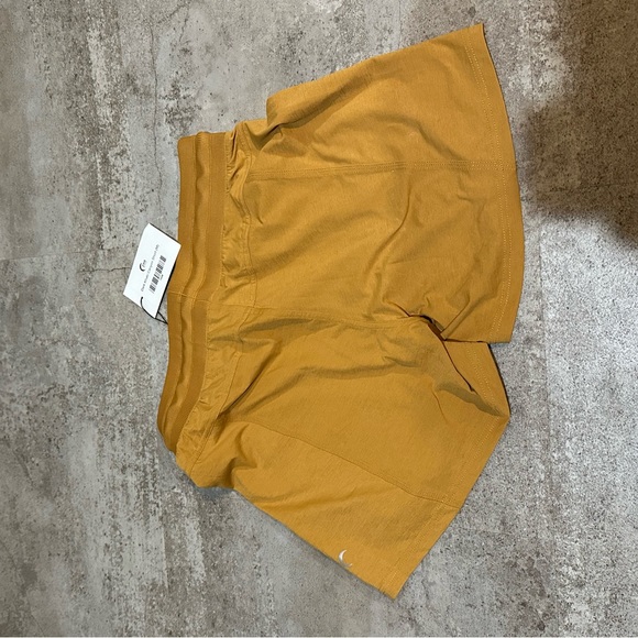 Zyia Dark khaki canyon shorts - Picture 2 of 3